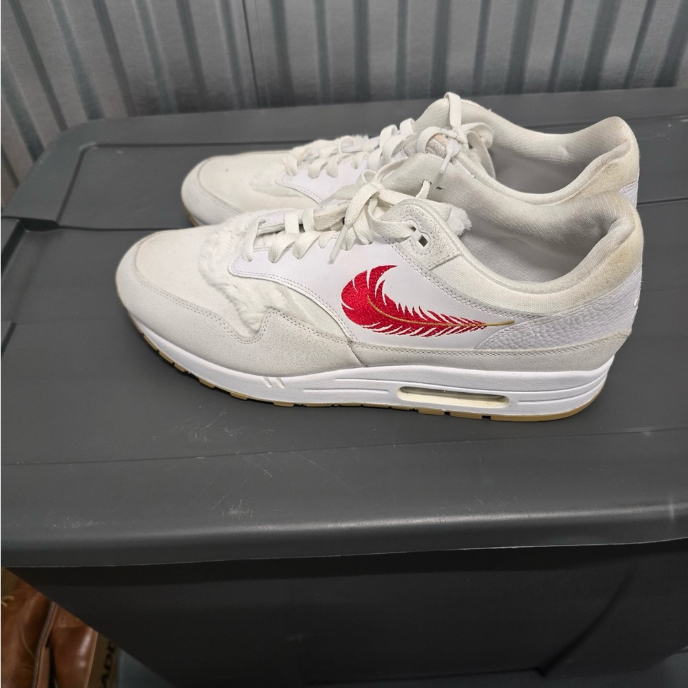 Nike White and Red Athletic Shoes